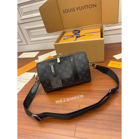 Louis Vuitton M45936